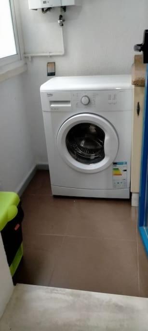 Ayala Beach Apartment Malaga Ngoại thất bức ảnh