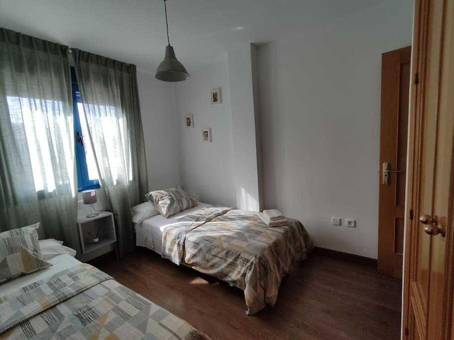 Ayala Beach Apartment Malaga Ngoại thất bức ảnh