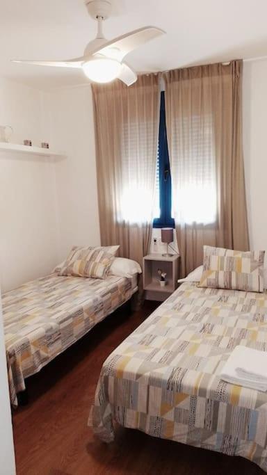 Ayala Beach Apartment Malaga Ngoại thất bức ảnh